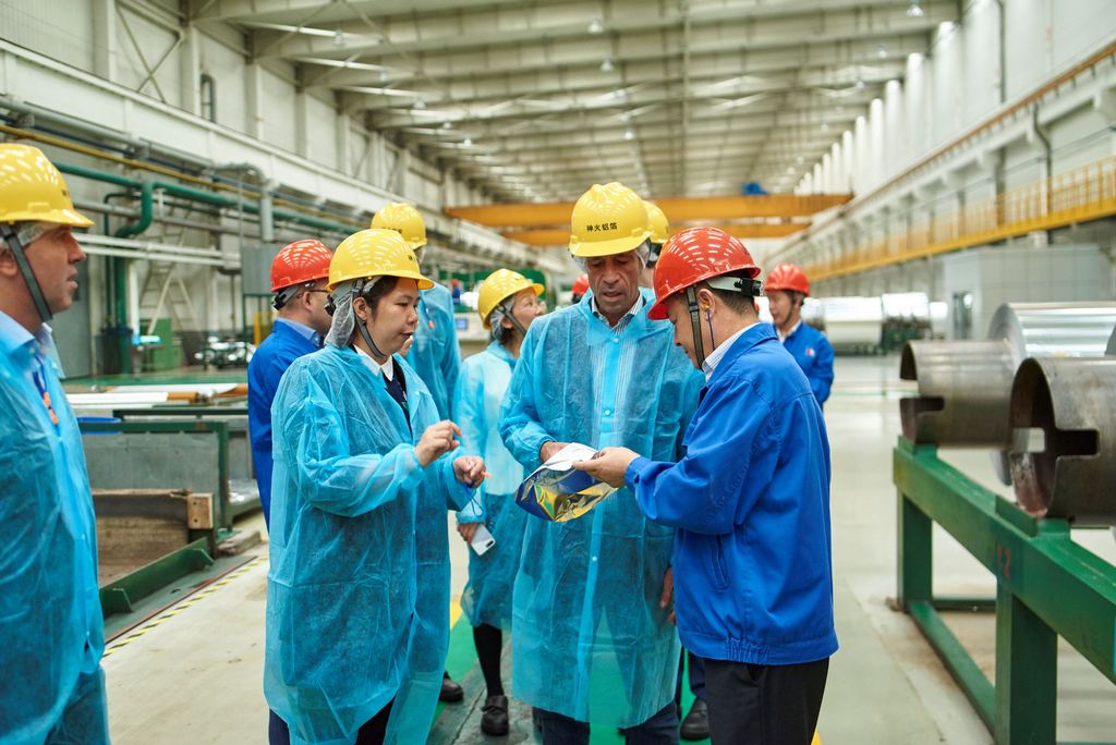 Site Visit of the Sino-German Cooperation Project in the Chinese Aluminum Foil Plant